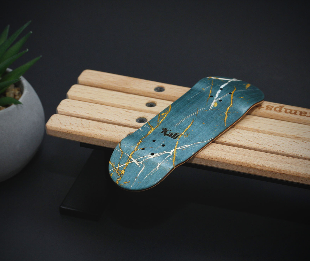 "Kintsugi"