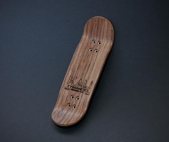 Walnut Beauty picture miniature