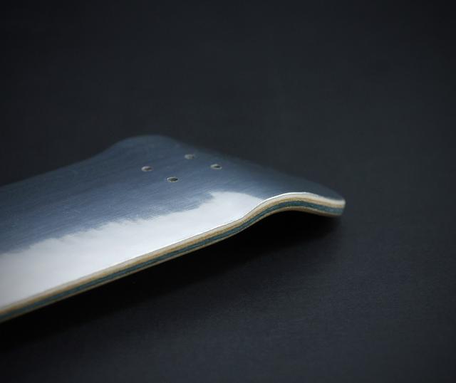 Metal Bottom picture miniature