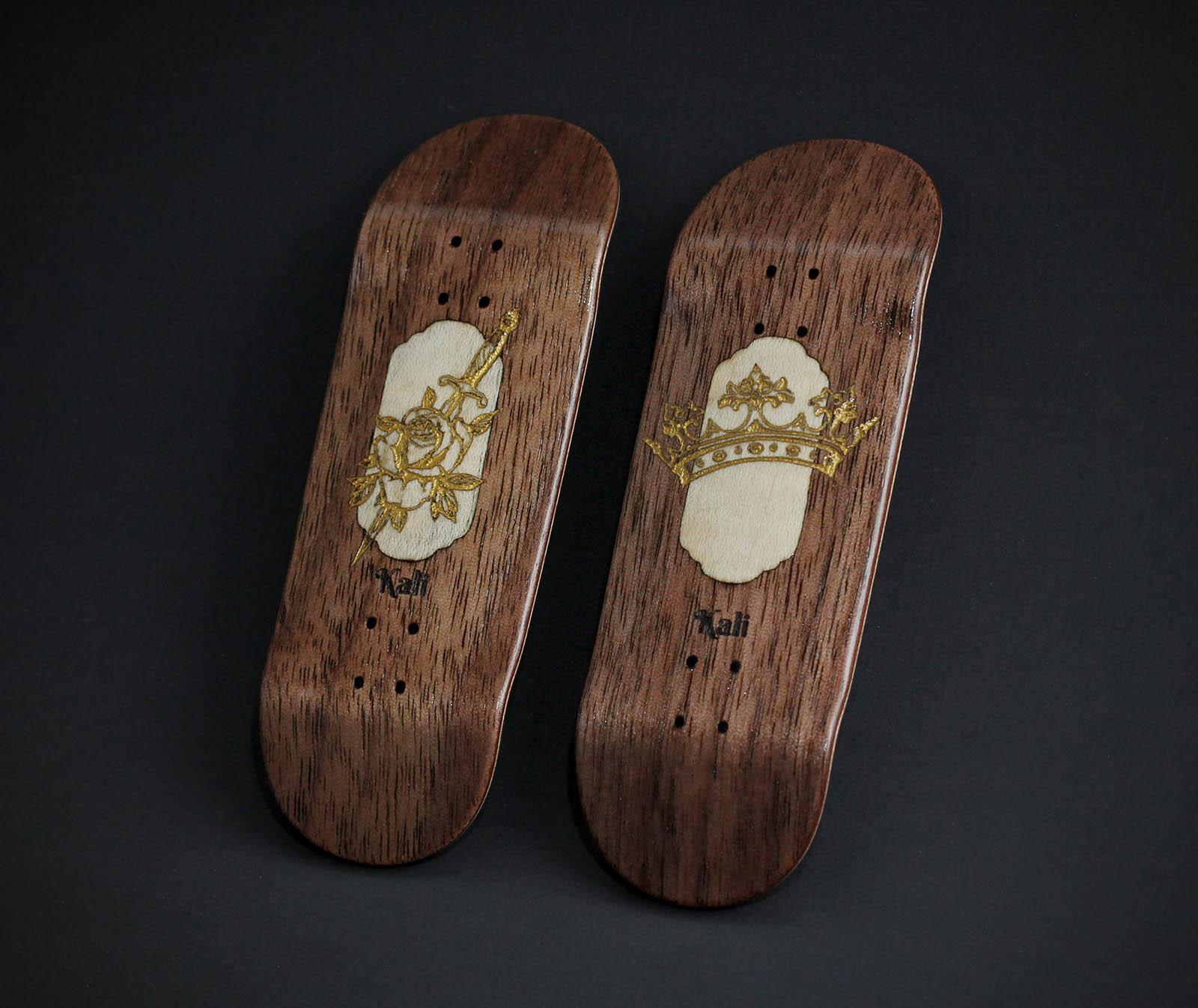 Crown and Dagger picture 1