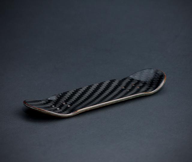 Carbon Fade picture miniature