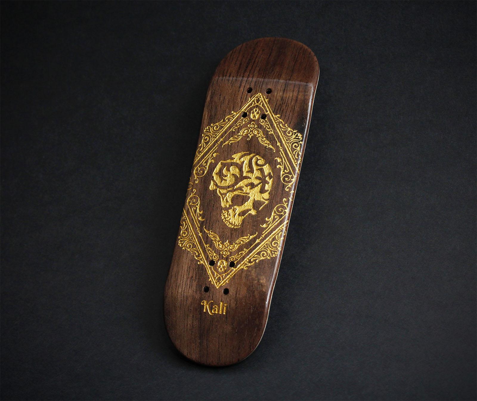 Golden Skull picture 1